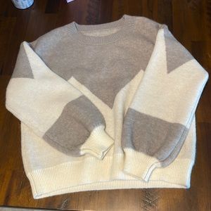 Women’s sweater